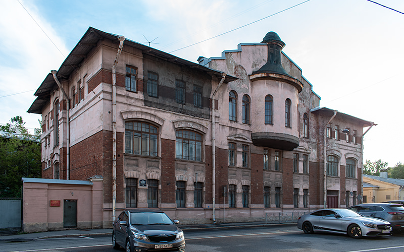 Главный корпус комплекса Санкт‑Петербургской бригады пограничной стражи