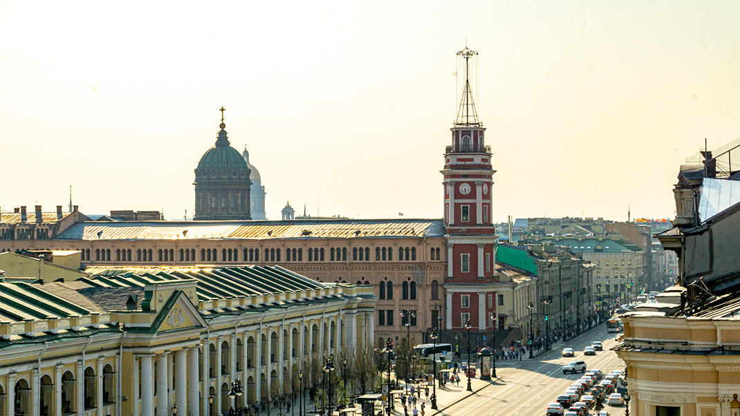 Купола Казанского и Исаакиевского соборов, Думская башня