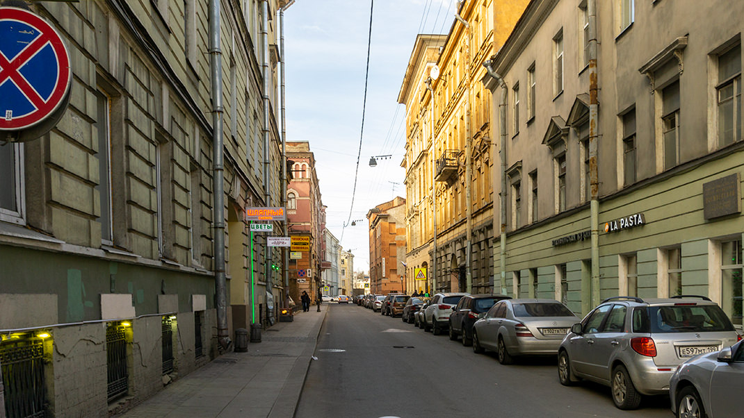 Графский переулок в Санкт-Петербурге