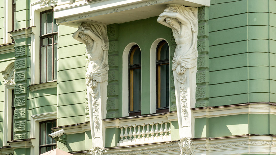 Строительство пятиэтажного дома Колобовых велось с 1908 по 1910 годы
