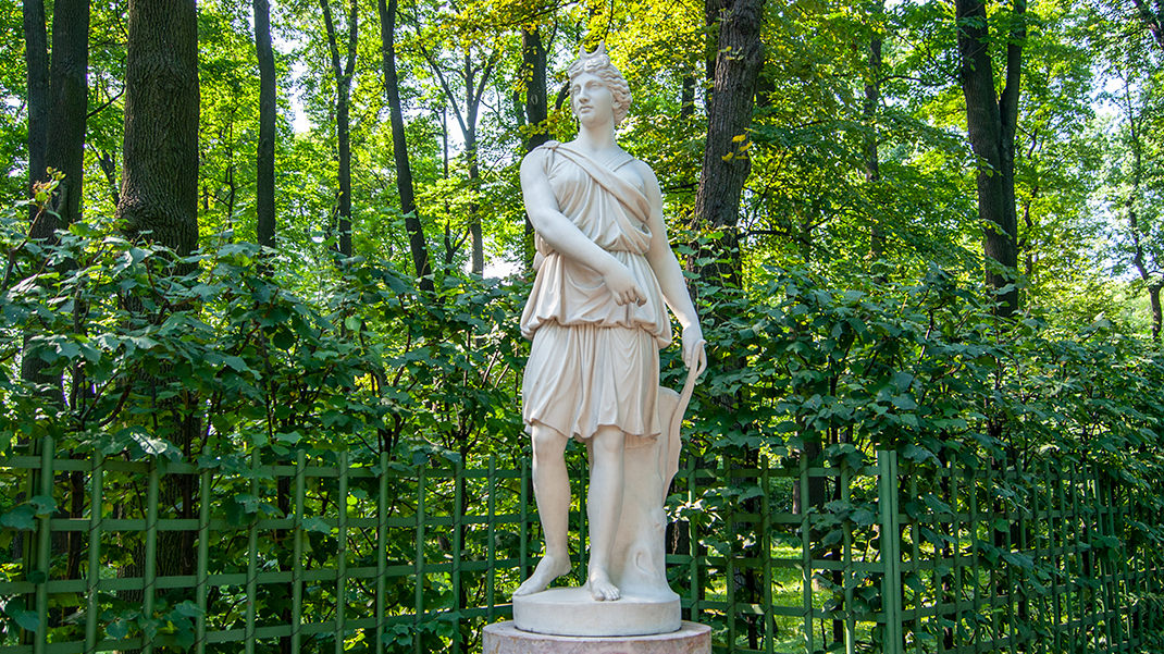 Статуя Дианы